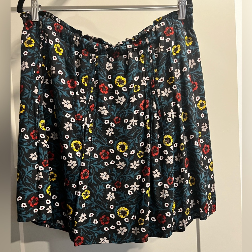 Loft Skirt Size Large